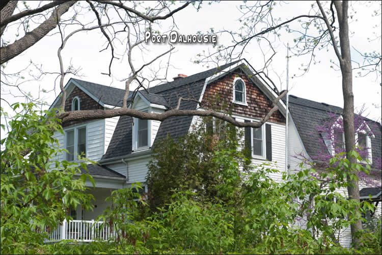 Signs of Spring Niagara